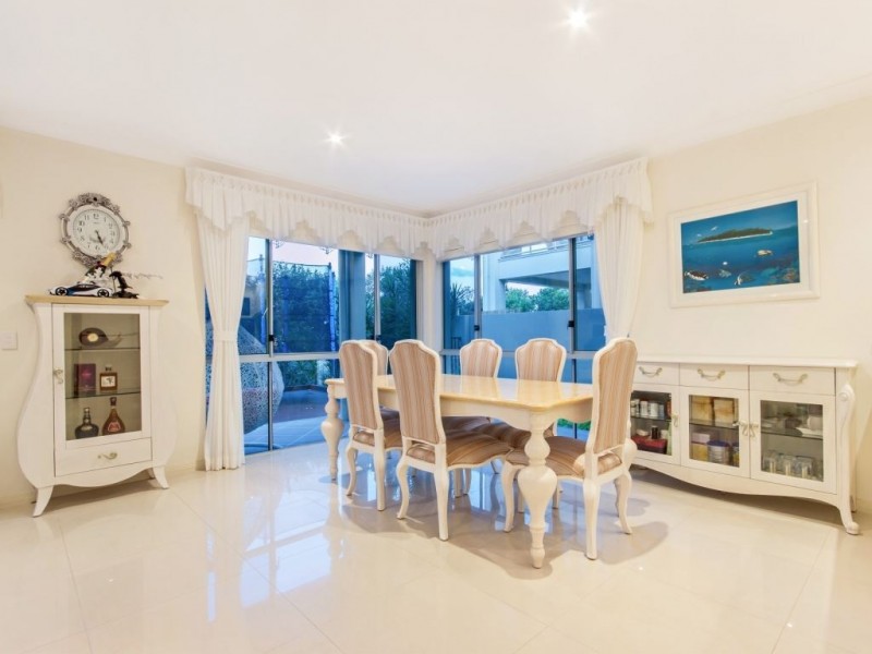 13/145 Palm Meadows Drive, Carrara QLD 4211