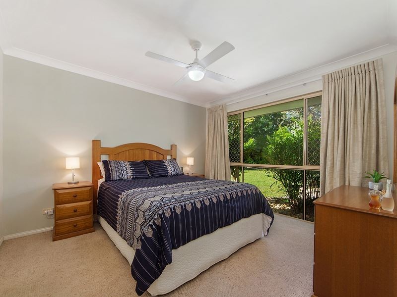 11 Tarbert Close, Merrimac QLD 4226