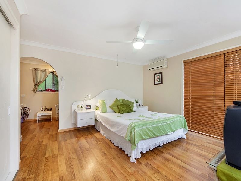 19 Pitta Place, Burleigh Waters QLD 4220