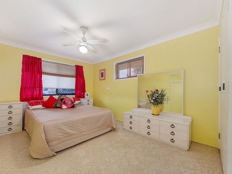 19 Pitta Place, Burleigh Waters QLD 4220