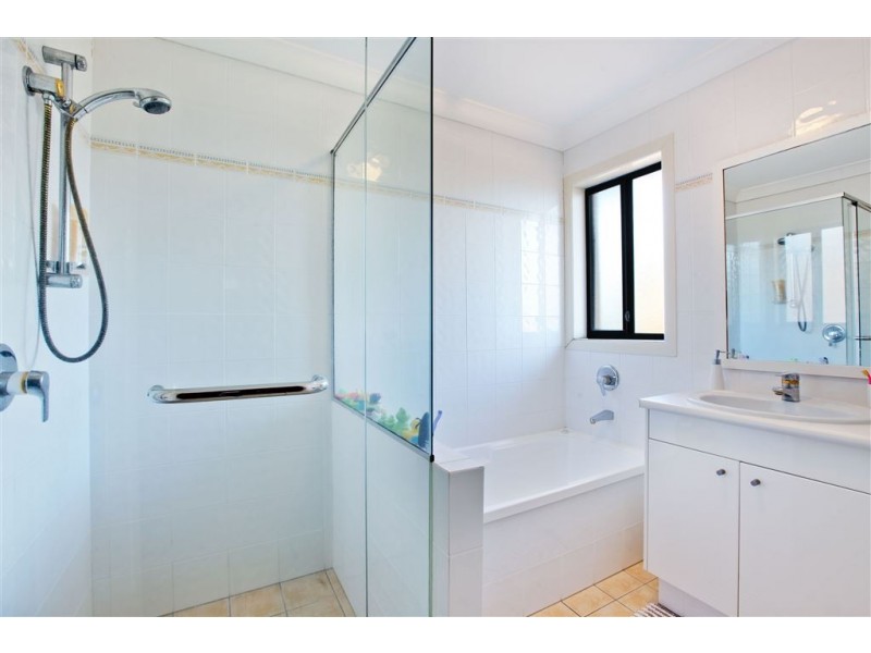 59/85 Palm Meadows Drive, Carrara QLD 4211