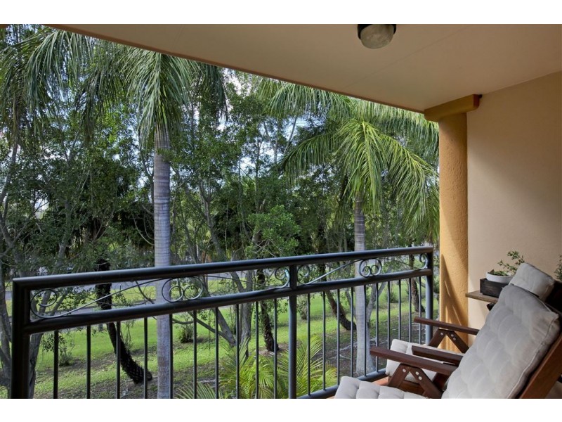 59/85 Palm Meadows Drive, Carrara QLD 4211