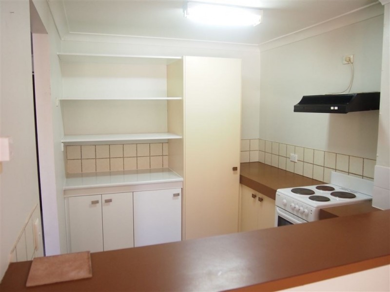 1/1 Barbet Place, Burleigh Waters QLD 4220