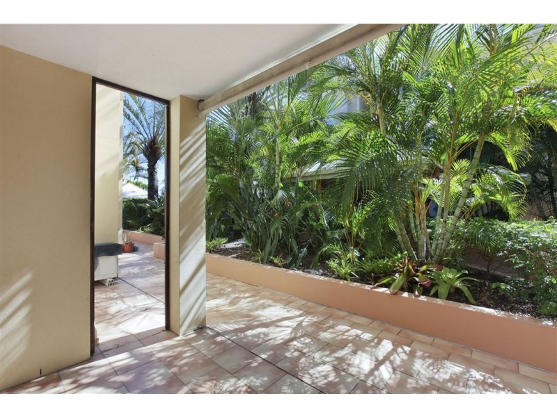 23/11-19 Taylor Street, Biggera Waters QLD 4216