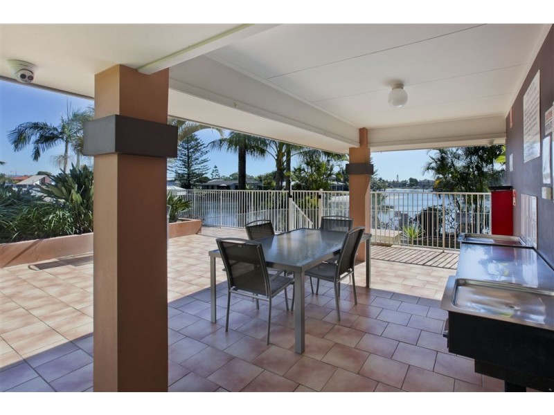 23/11-19 Taylor Street, Biggera Waters QLD 4216