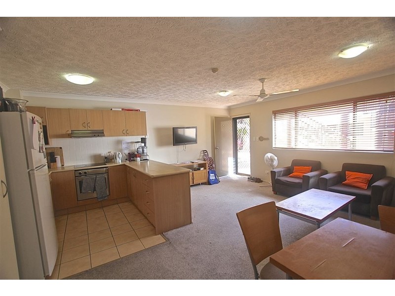 5/8 Tonga Place, Parkwood QLD 4214