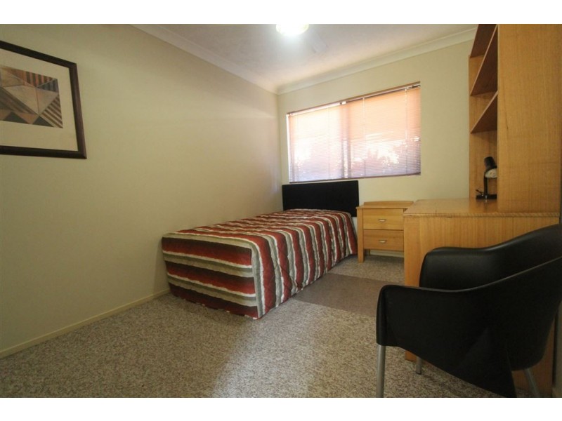 5/8 Tonga Place, Parkwood QLD 4214