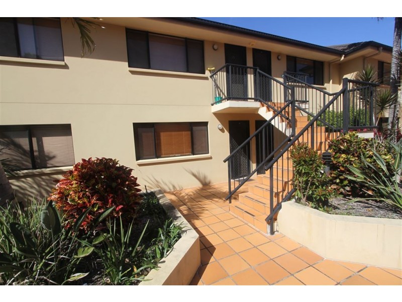 5/8 Tonga Place, Parkwood QLD 4214