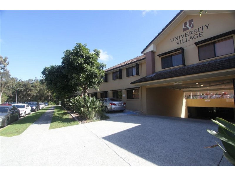 5/8 Tonga Place, Parkwood QLD 4214