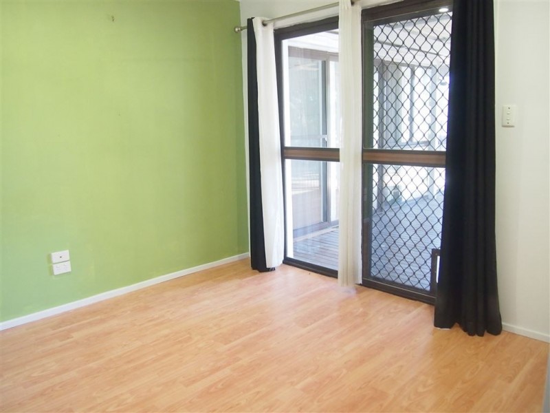113 Bamboo Avenue, Benowa QLD 4217