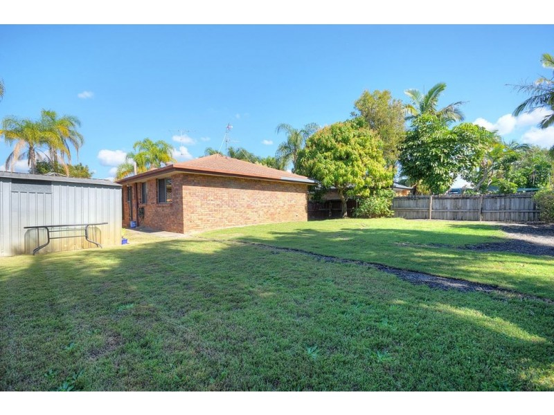 99 Hooker Boulevard, Broadbeach Waters QLD 4218