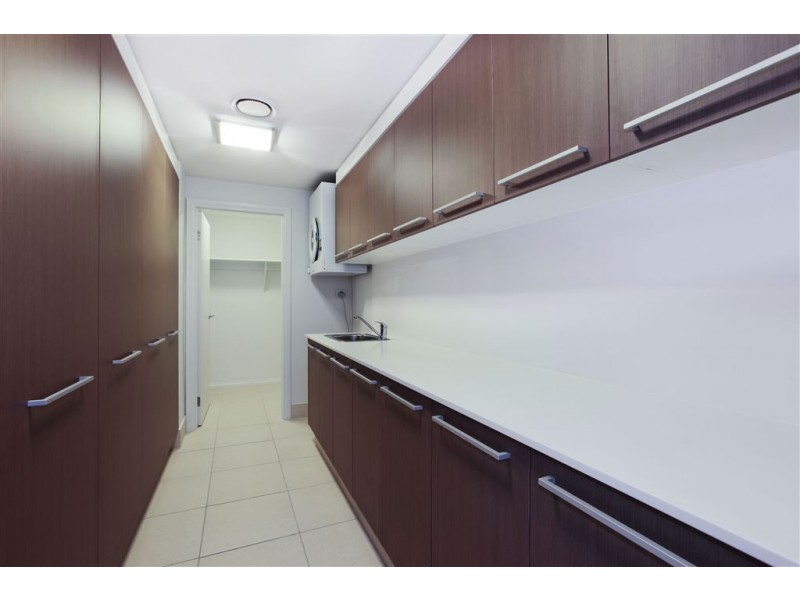 3092/3029 The Boulevard, Carrara QLD 4211