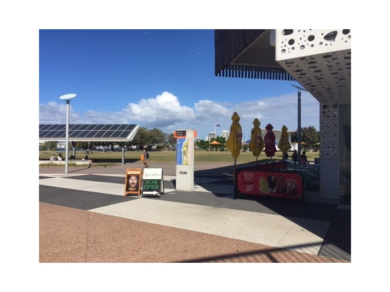 48 Little Norman Street, Southport QLD 4215