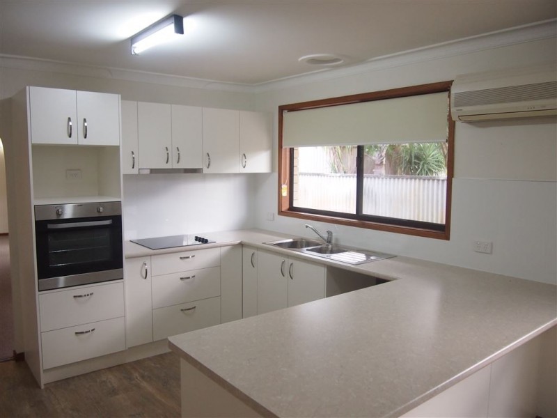 3 Barberry Court, Palm Beach QLD 4221