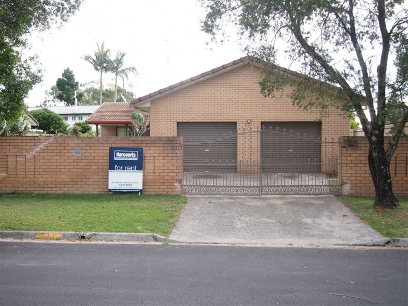 3 Barberry Court, Palm Beach QLD 4221