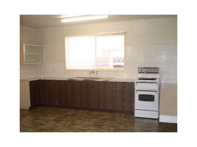 4/2423 Gold Coast Highway, Mermaid Beach QLD 4218