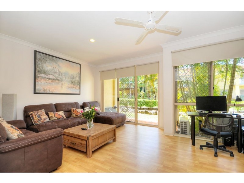 82/152 Palm Meadows Drive, Carrara QLD 4211