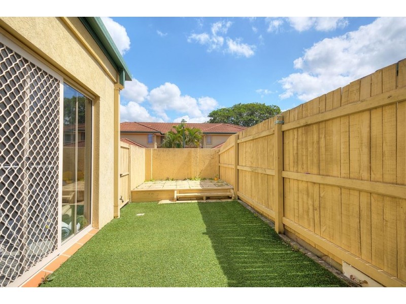 82/152 Palm Meadows Drive, Carrara QLD 4211