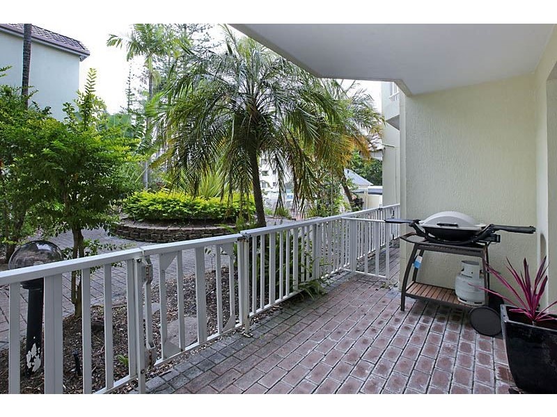 3/42 Beach Parade, Surfers Paradise QLD 4217