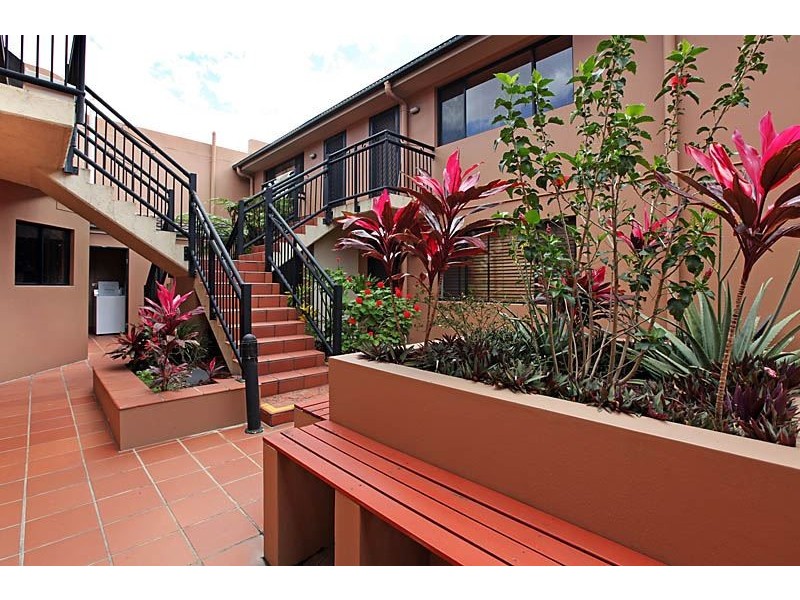 13 Tonga Place, Parkwood QLD 4214