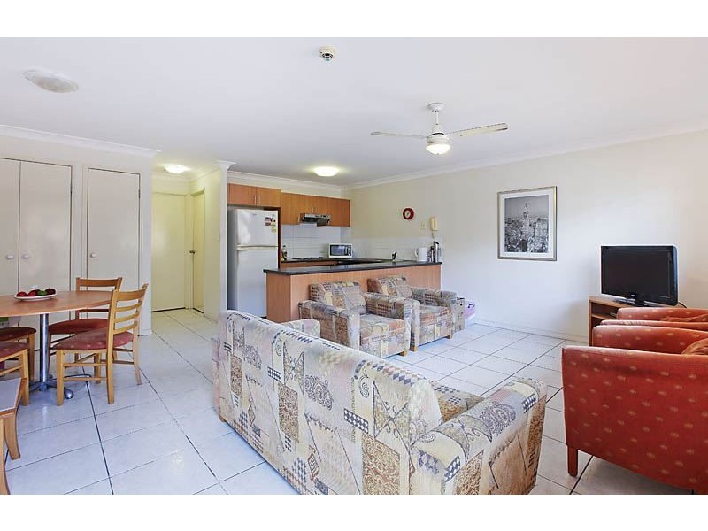 13 Tonga Place, Parkwood QLD 4214