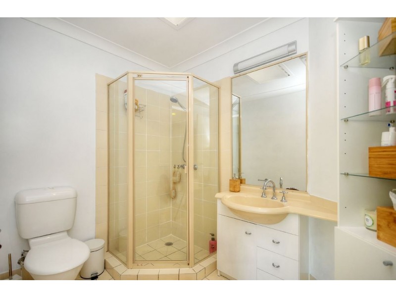 148/215 Cottesloe Drive, Mermaid Waters QLD 4218