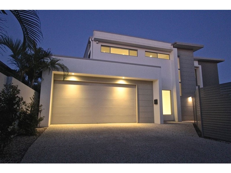 9007B The Boulevard, Benowa QLD 4217