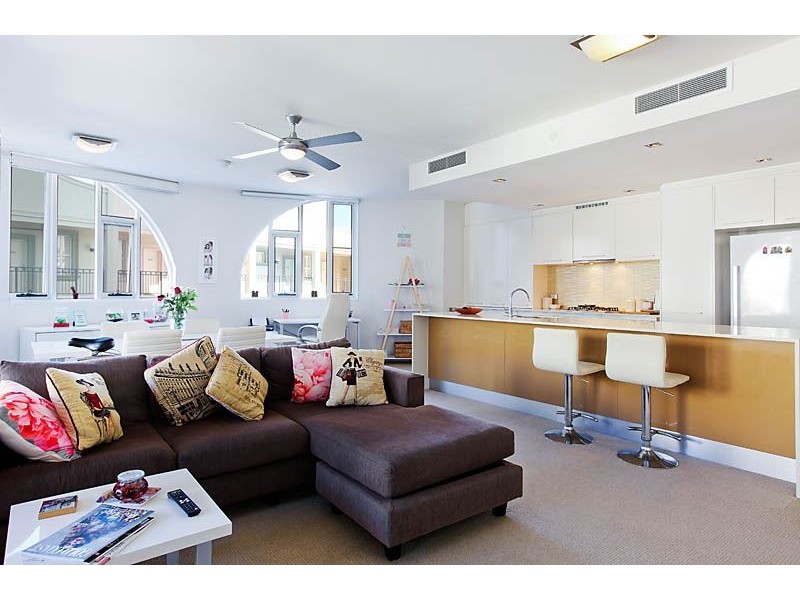 @/3029 The Boulevard, Carrara QLD 4211