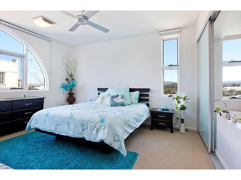 @/3029 The Boulevard, Carrara QLD 4211