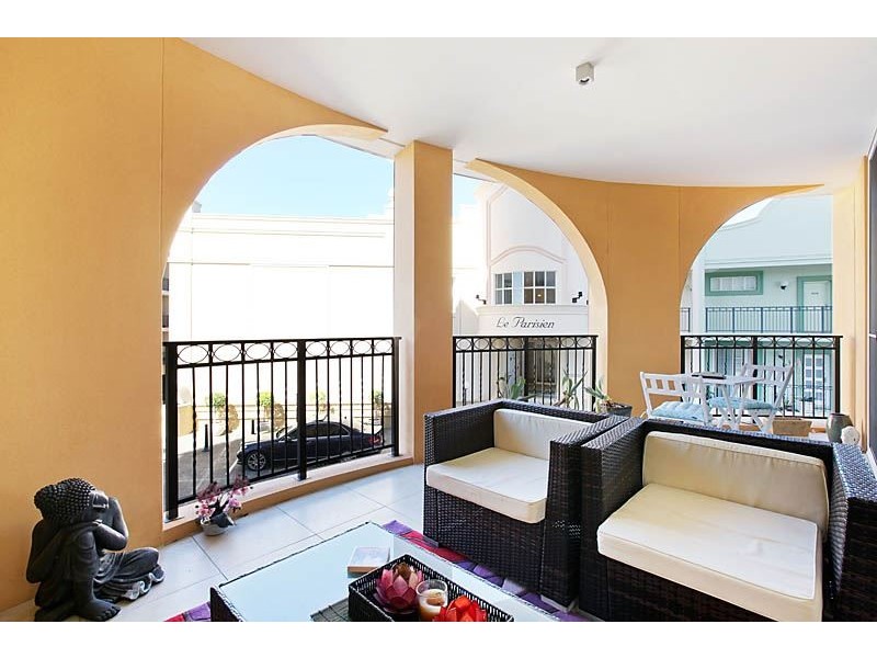 @/3029 The Boulevard, Carrara QLD 4211