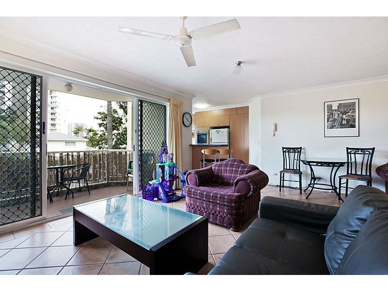 25/42 Beach Parade, Surfers Paradise QLD 4217
