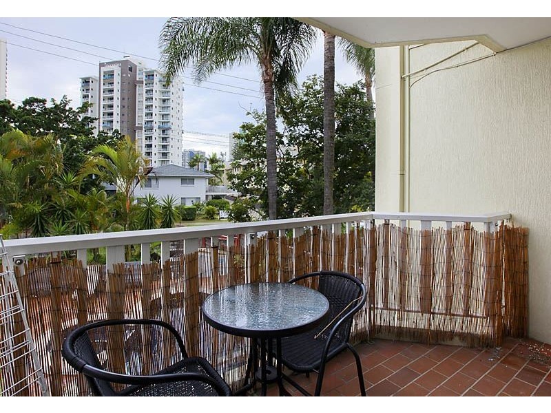 25/42 Beach Parade, Surfers Paradise QLD 4217