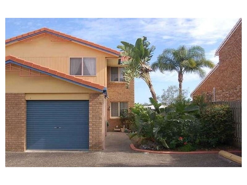 1/6 Lowood Court, Varsity Lakes QLD 4227