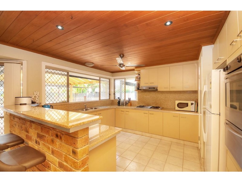 3 Normanby Street, Mermaid Waters QLD 4218