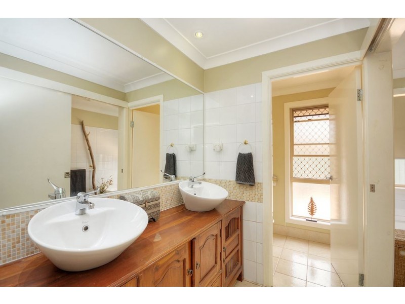 3 Normanby Street, Mermaid Waters QLD 4218