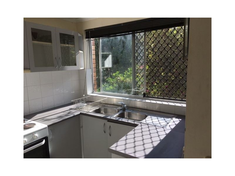 1/25 White Street, Southport QLD 4215