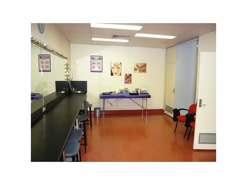 1924  Gold Coast Highway, Miami QLD 4220