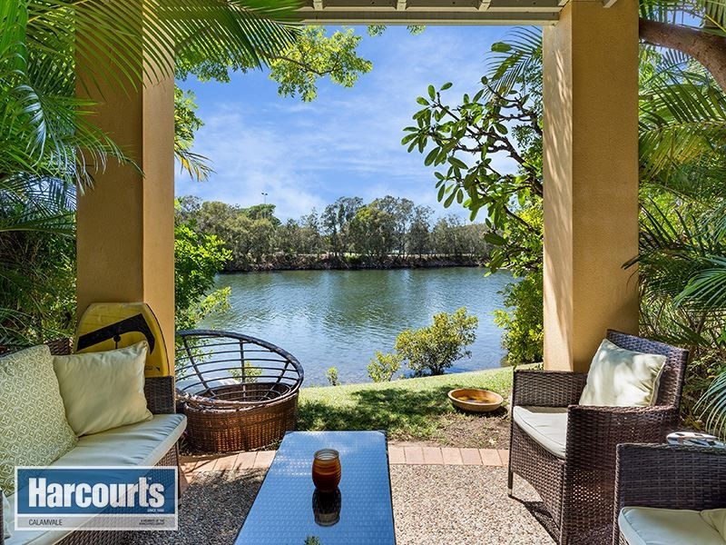 180/215 Cottesloe Drive, Mermaid Waters QLD 4218