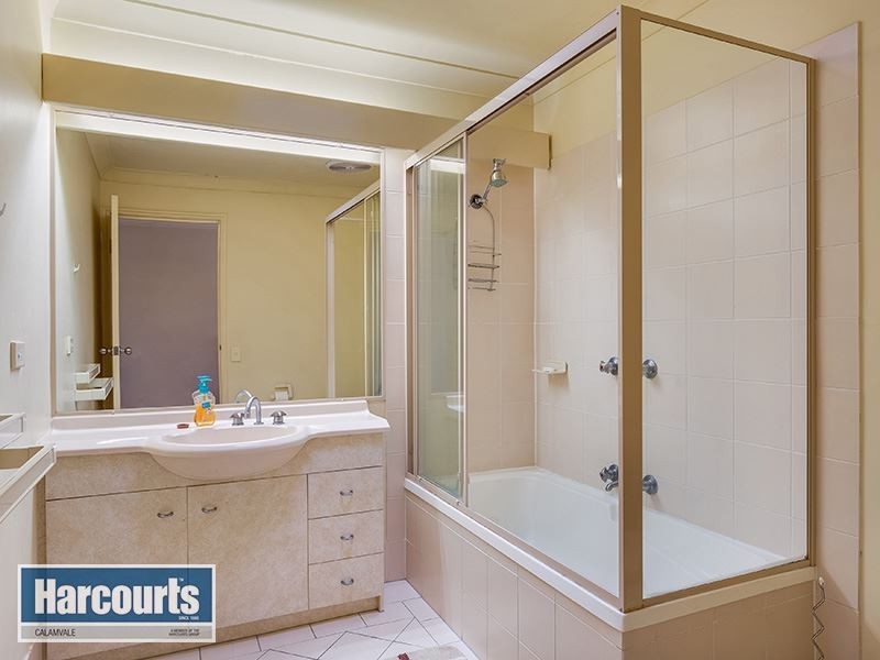 180/215 Cottesloe Drive, Mermaid Waters QLD 4218