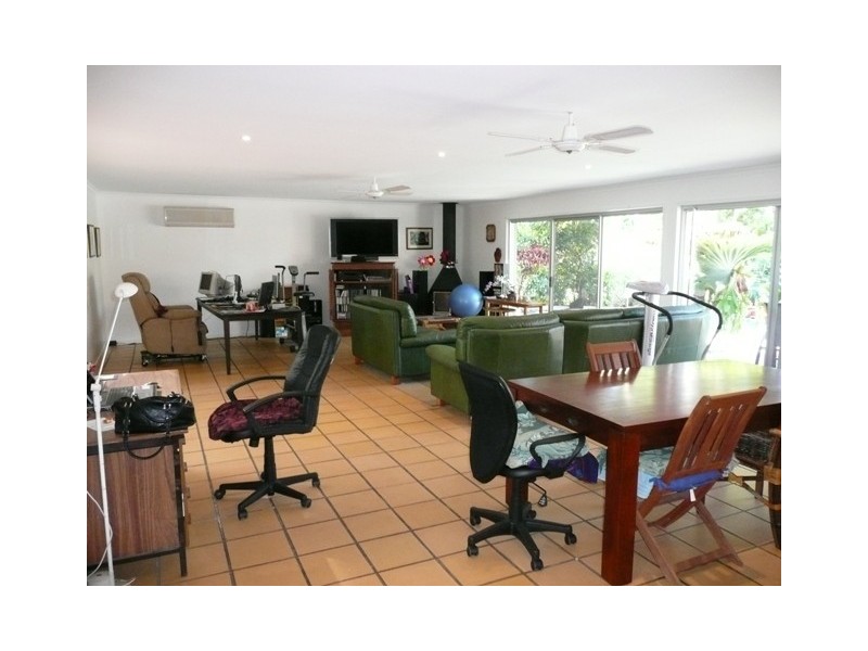30 Karina Crescent, Broadbeach Waters QLD 4218