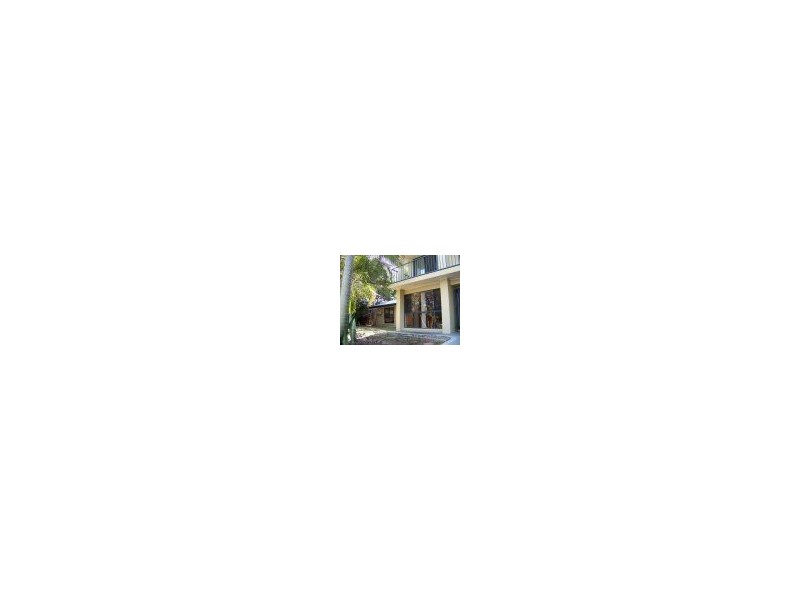 36 T E Peters Drive, Broadbeach Waters QLD 4218