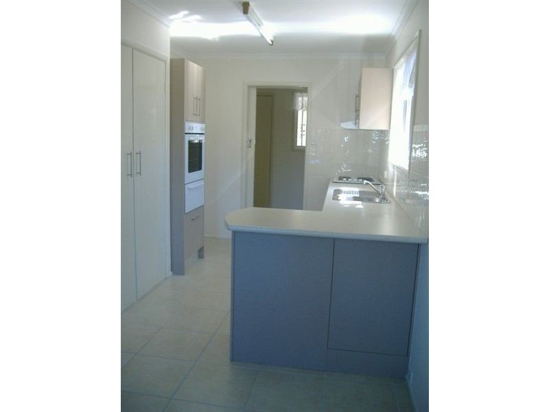 31 Talinga Place, Broadbeach Waters QLD 4218