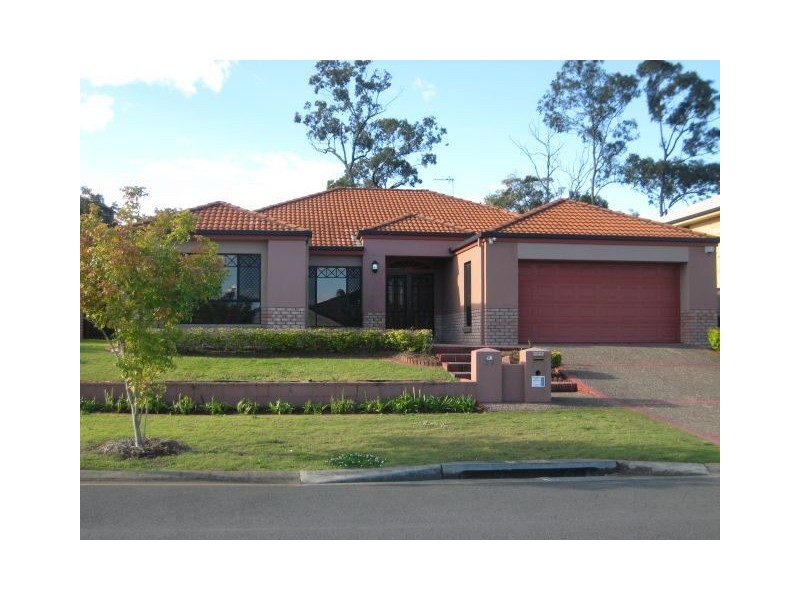 33 Straite Drive, Robina QLD 4226