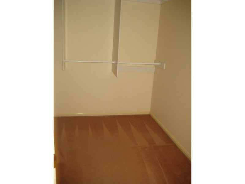 33 Straite Drive, Robina QLD 4226