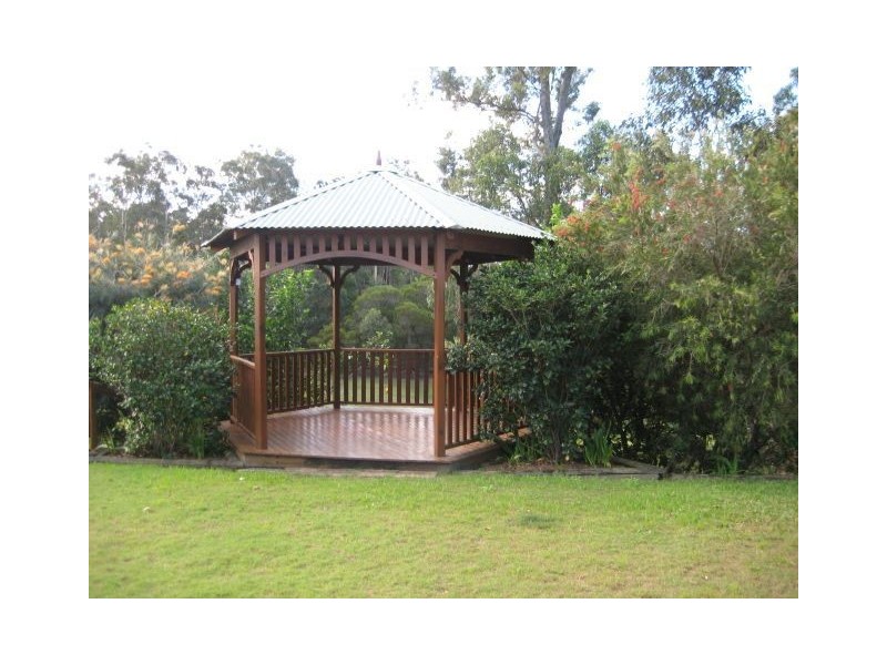 33 Straite Drive, Robina QLD 4226