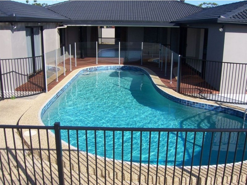 30 Port Drive, Mermaid Waters QLD 4218