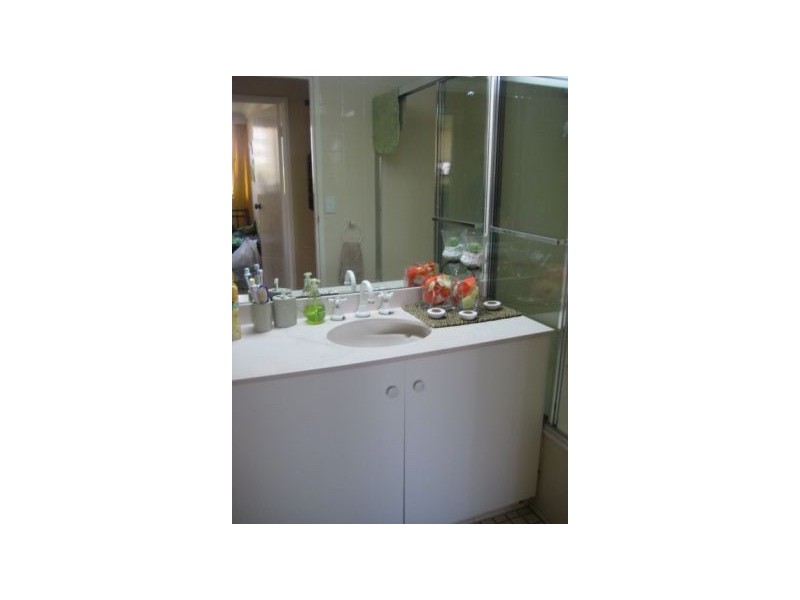 1E/50 Old Burleigh Road ‘Breakers North Apartments’, Surfers Paradise QLD 4217