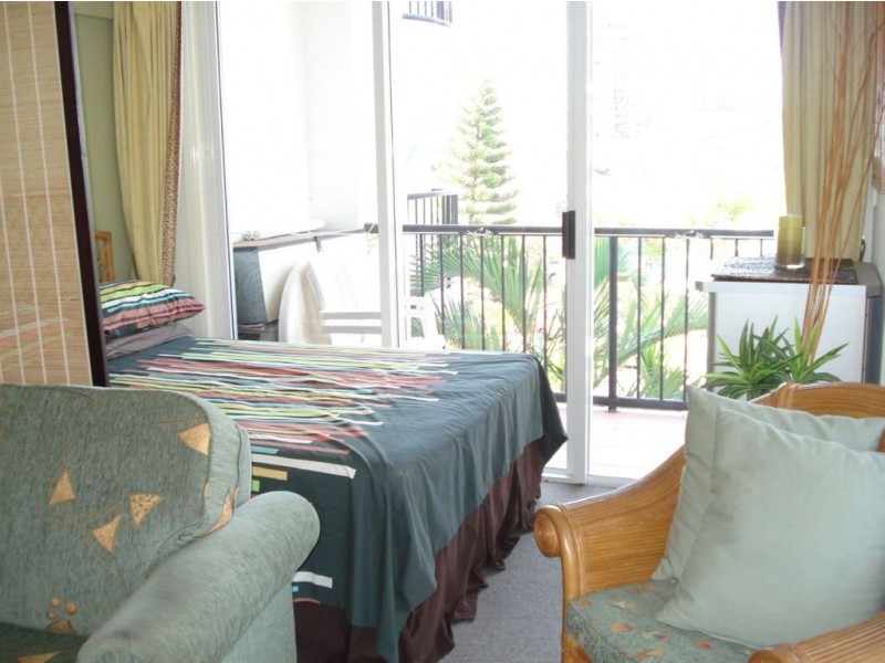 303/9 Beach Parade, Surfers Paradise QLD 4217