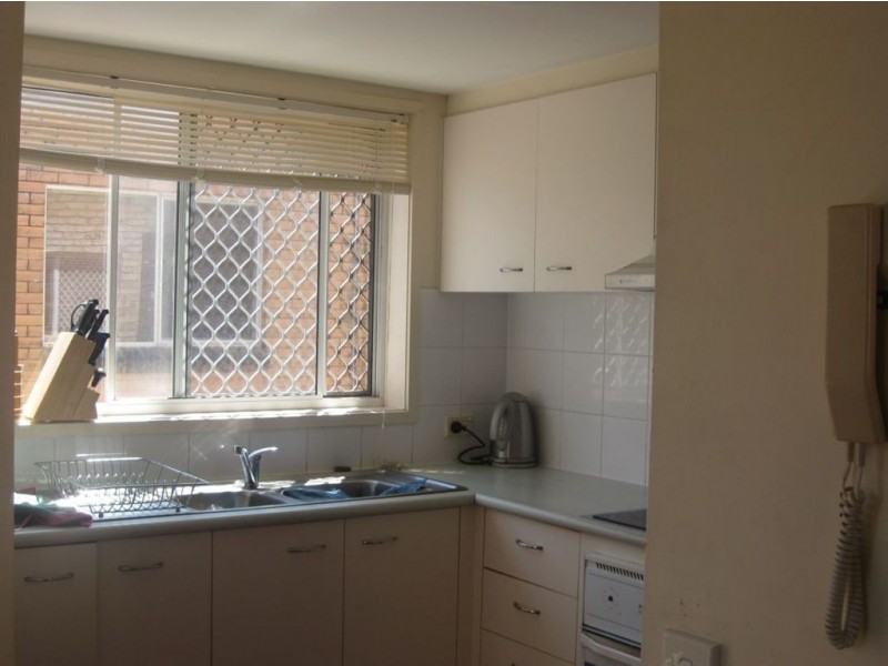 4/33 Cronulla Avenue, Mermaid Beach QLD 4218