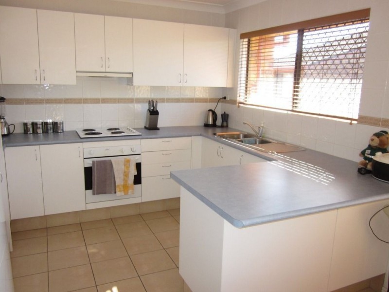 3/22 Dunlop Court, Mermaid Waters QLD 4218